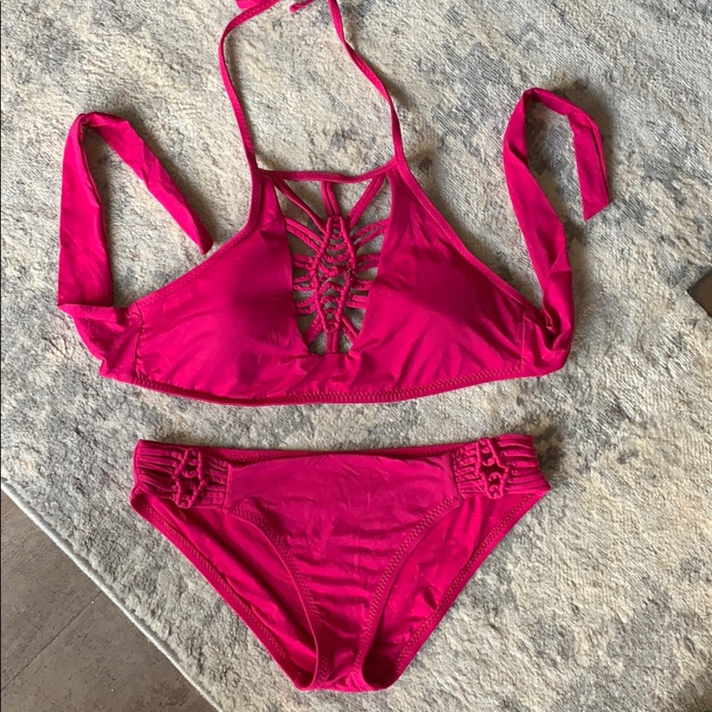 Becca bikini - Picture 3 of 3